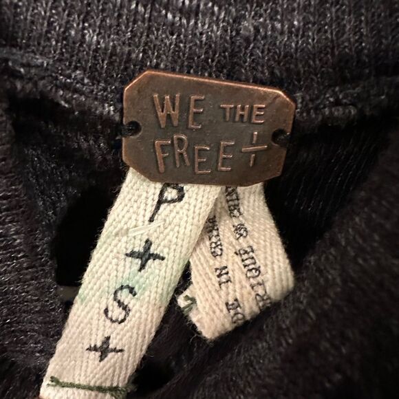 Free people charcoal gray split back mock neck top size small - Picture 3 of 4